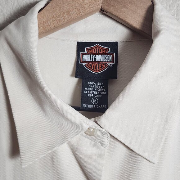 Harley Davidson Shirt Womens Medium Silk Button Front Embroidered Motorcycle - Picture 4 of 10